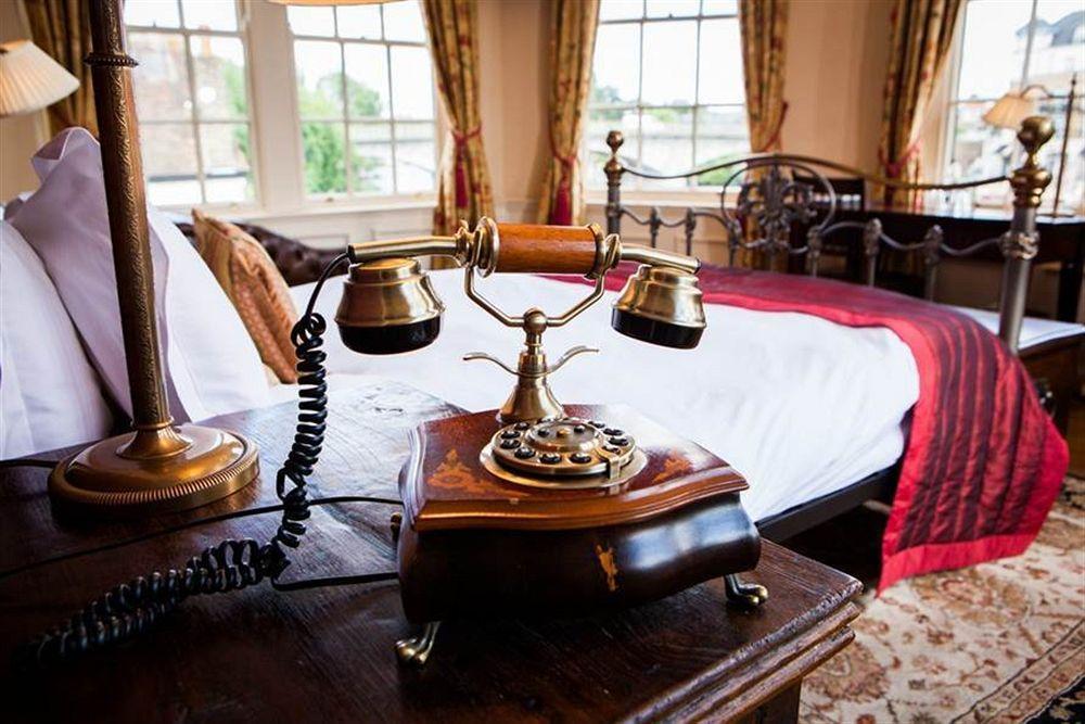 The Swan Hotel Staines-upon-Thames Esterno foto